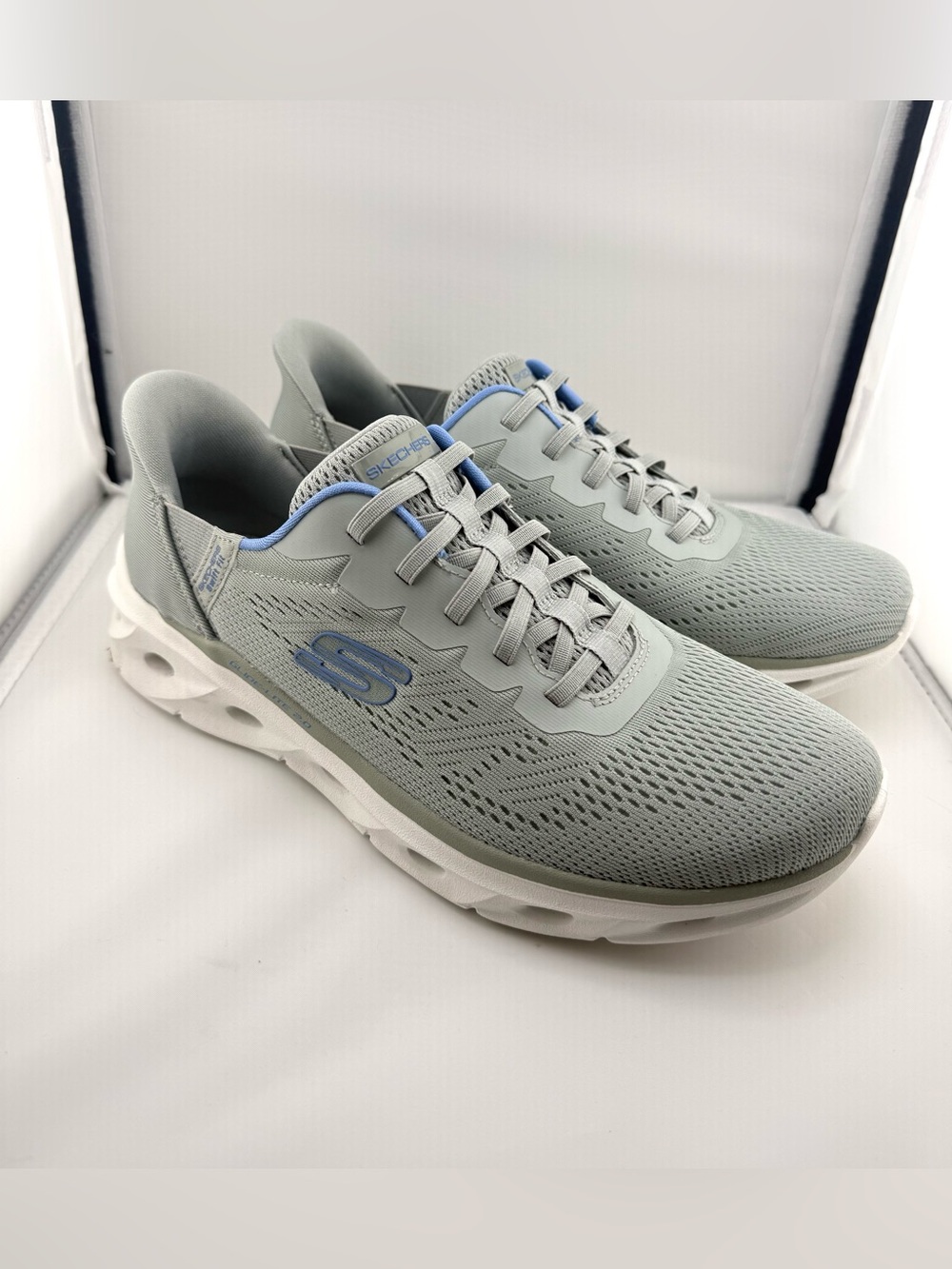 Sketchers Hands Free Swift Fit Slip On Tennis Shoes Sneakers Memory Foam 10 Walk